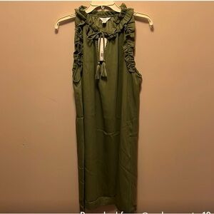 Crown and Ivy olive colored dress-XL